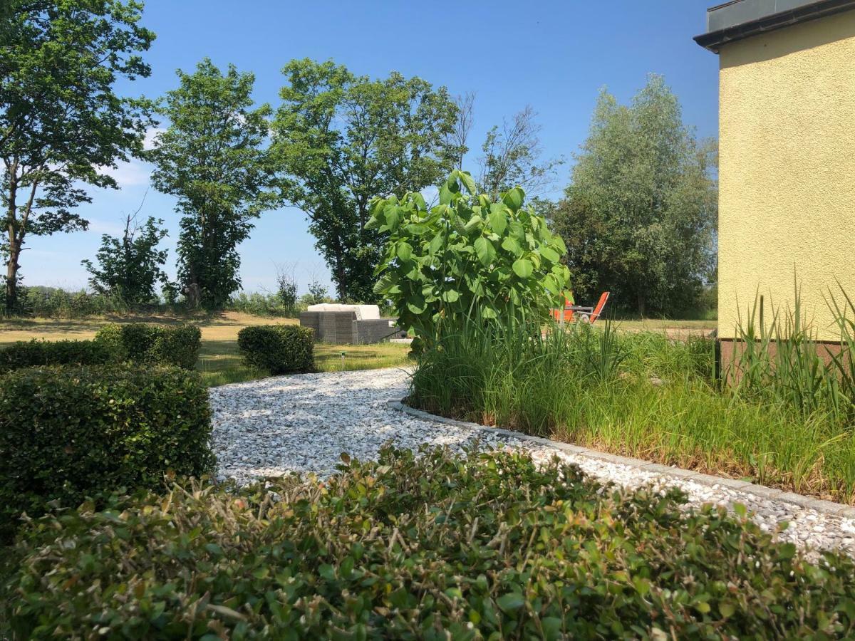 Premium Ferienwohnung Ulf-Dieter Kunstmann Kremmen Exterior photo
